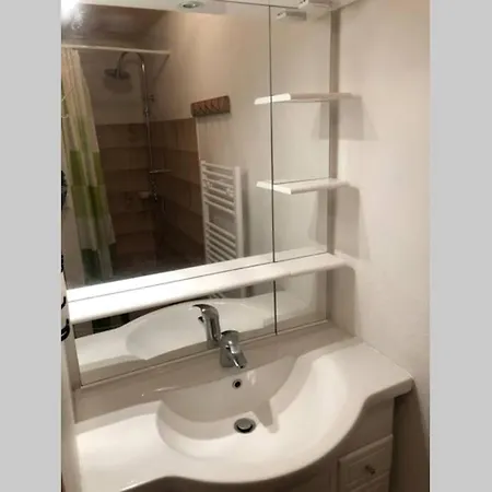 Maison De Charme Avec Terrain Et Forêt Hébergement de vacances *